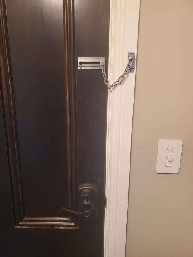 Koru Flat Apartment Dunedin Bagian luar foto